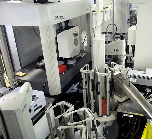 Video: A Robot That Conducts Its Own Research