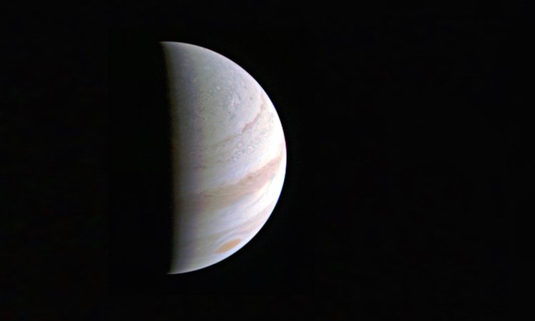 Despite a bumpy beginning, NASA’s Juno is hard at work exploring Jupiter
