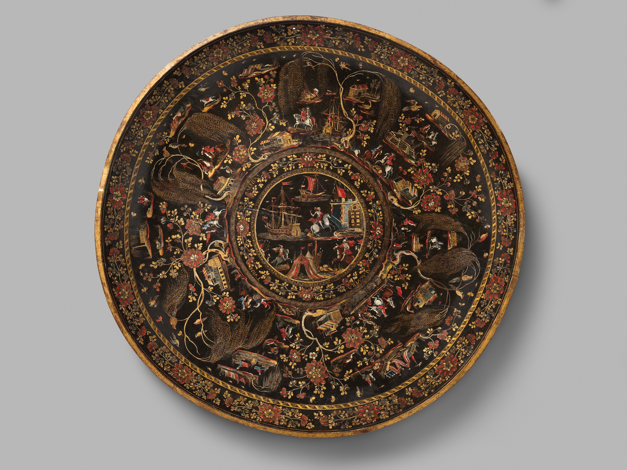 Wooden lacquer-painted tray by Mexican artist José Manuel de la Cerda depicting a war scene at the Metropolitan Museum of Art