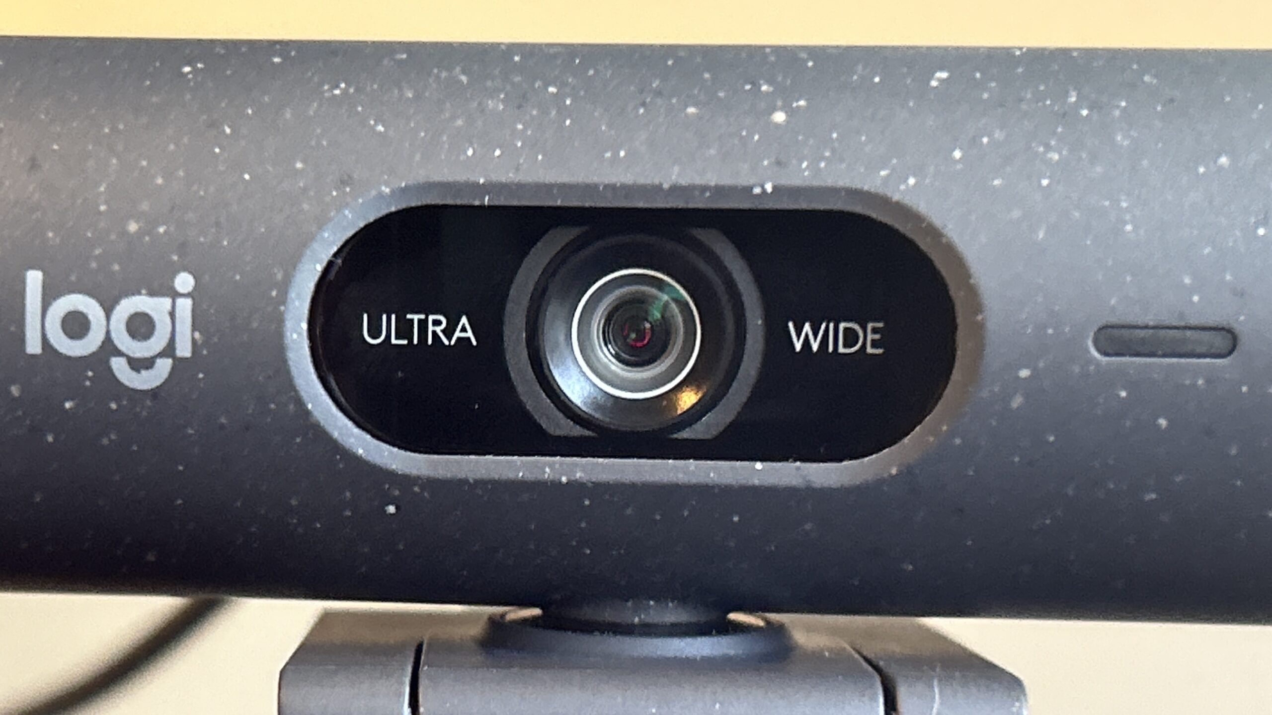 Logitech Brio 500 Webcam Review