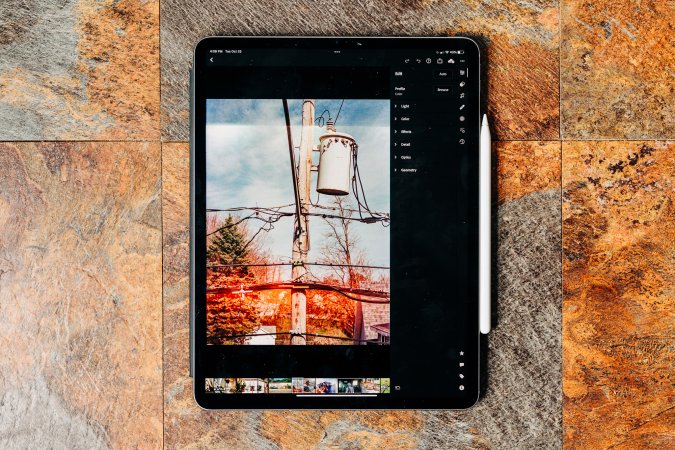  iPad Pro M2 using Lightroom