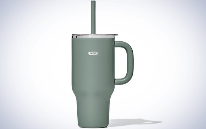  OXO Strive XL Tumbler with Handle on a plain white background.